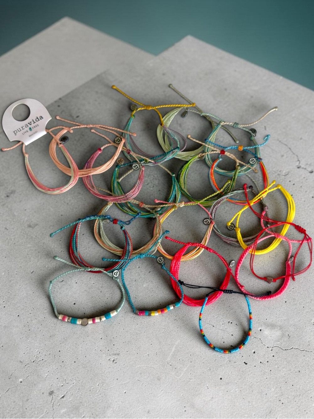 Pura Vida Multicolor String Bracelet - Assorted Colors huge lot of 20